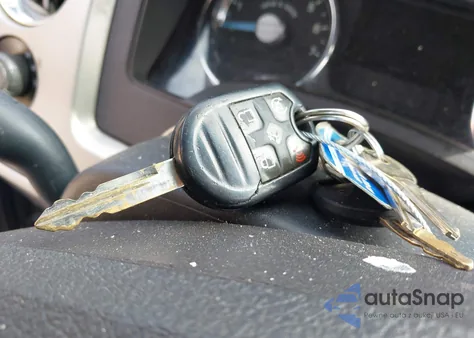 2013 Ford F-150 Lariat from USA, damaged, VIN 1FTFW1CF4DFA43600